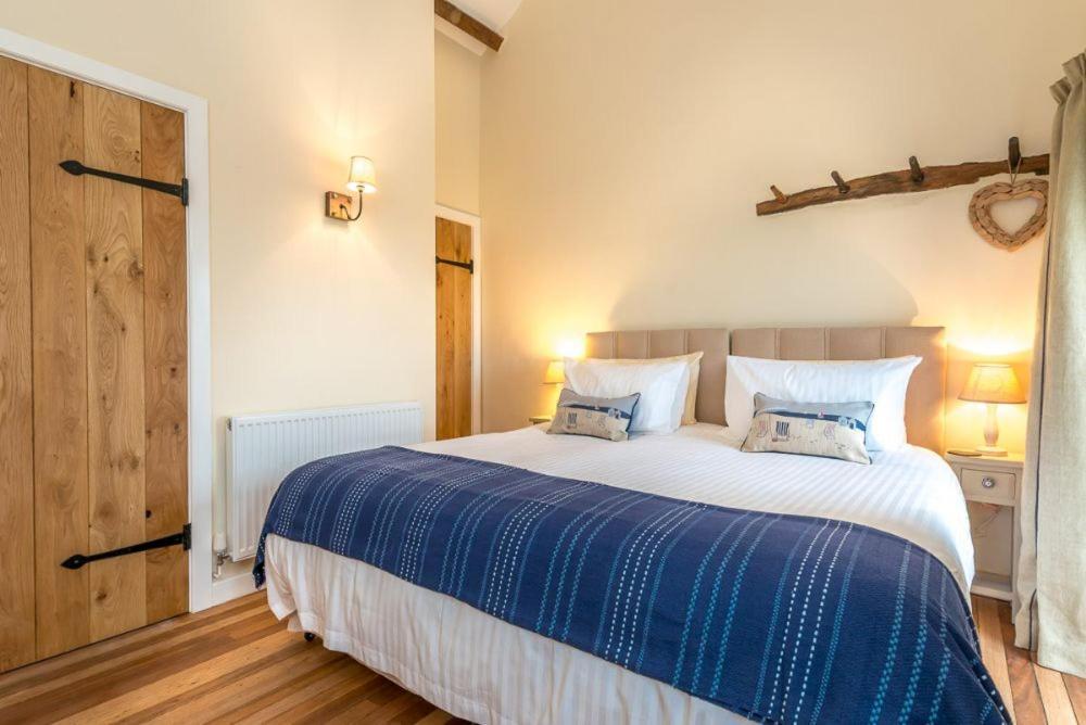 Holiday home Stabal-byrdir *